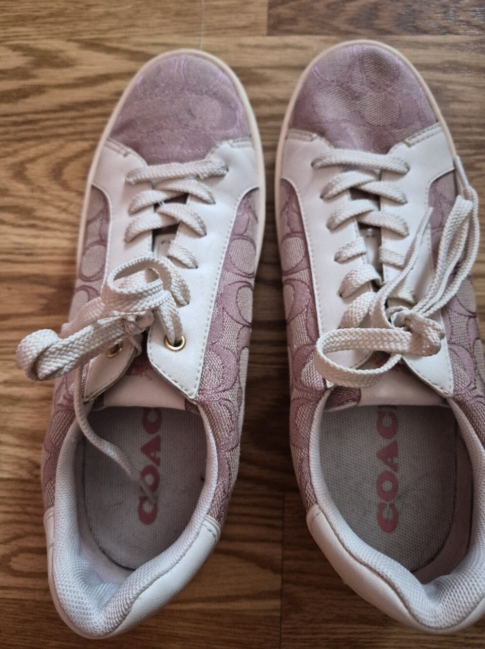 Coach Pink Signature Low-Top Sneaker